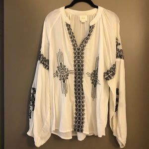 Beautiful Embroidered Anthropologie Blouse